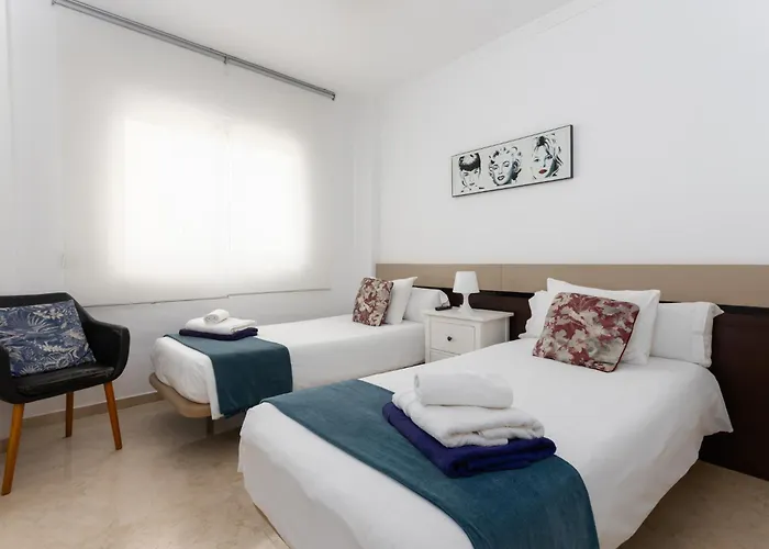 2º Mtr - Temporary Rent 3 Bedrooms Av Del Mar * Marbella