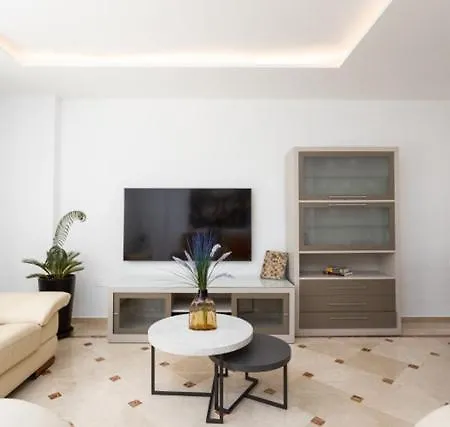 2º Mtr - Temporary Rent 3 Bedrooms Av Del Mar Appartement Marbellac