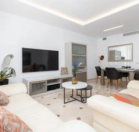 Apartment Mtr - Temporary Rent 3 Bedrooms Av Del Mar